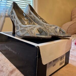 Karen Scott Silver Heels Size 9.5